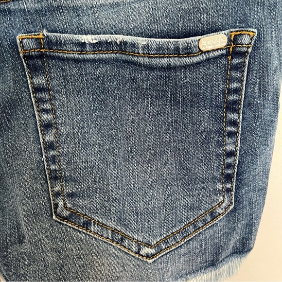Women’s Juniors Special A Distressed Raw Hem Denim Jean Shorts Size 5 - Picture 11 of 13